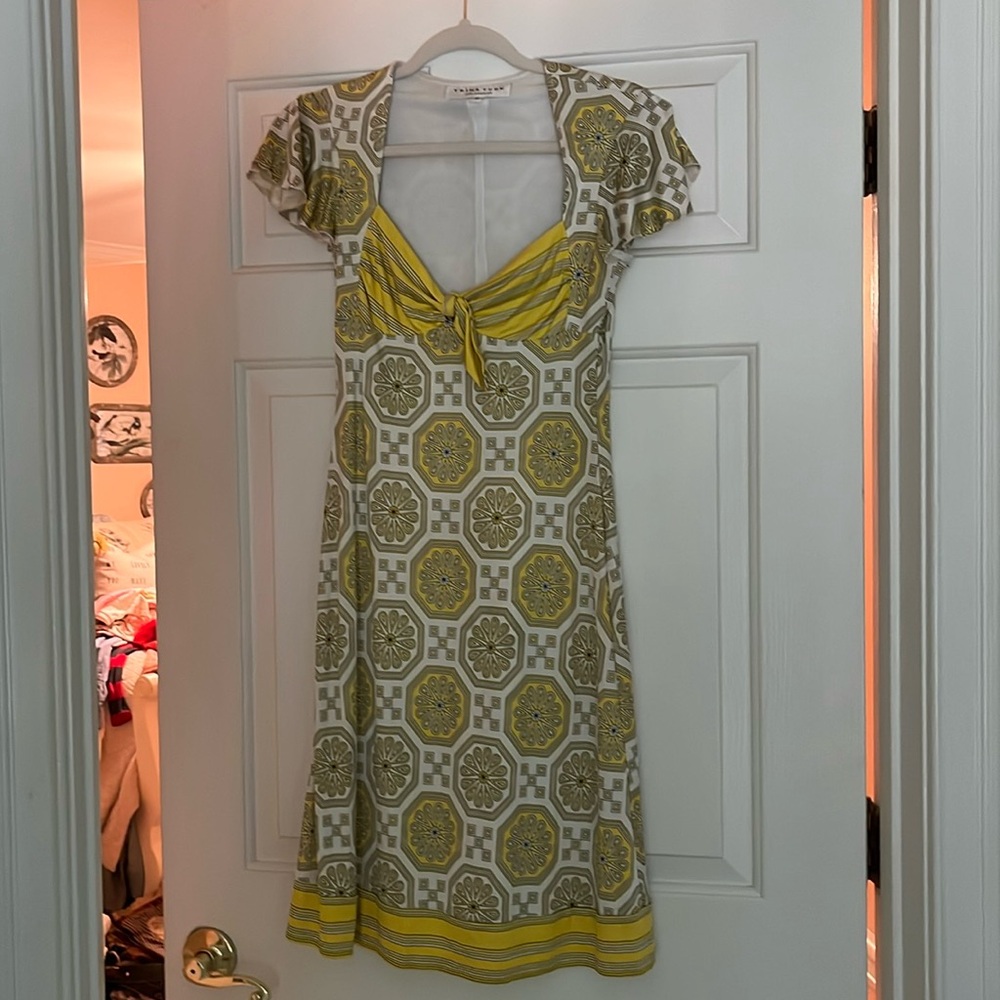 Trina Turk Silk Cap Sleeved Dress